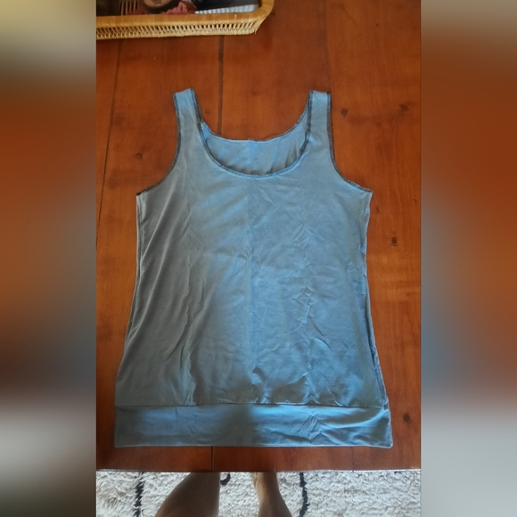 Tank top - Picture 1 of 4